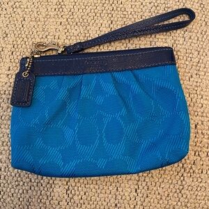 Y2K Coach Blue Wristlet - perfect condition